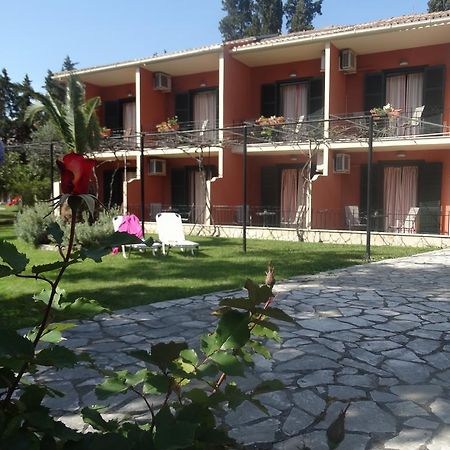 Dassia Beach Pension Exterior photo